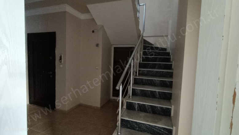 Yedi Eylül Mah. Turgutlu Kiralık Daire |  2+1 Oda | 90M2 Aylık 16.500Tl | 4. Kat | Soba | 1 Banyo | 1 Yatak Odası Resim-5