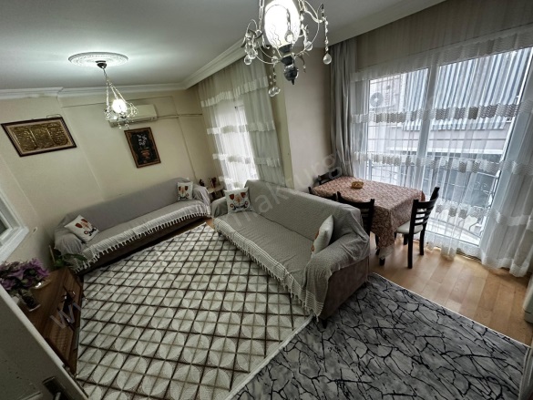 Yıldırım Mah. Turgutlu Satılık Daire |  2+1 Oda | 100M2 2.950.000Tl  Krediye Uygun  | 3. Kat | Soba | 1 Banyo | 1 Yatak Odası Resim-4