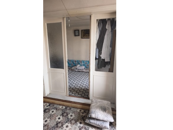 Şehitler Mah. Turgutlu Satılık Müstakil Ev |  2+1 Oda | 85M2 2.750.000Tl  Krediye Uygun  | 1. Kat | Soba | 1 Banyo | 1 Yatak Odası Resim-4