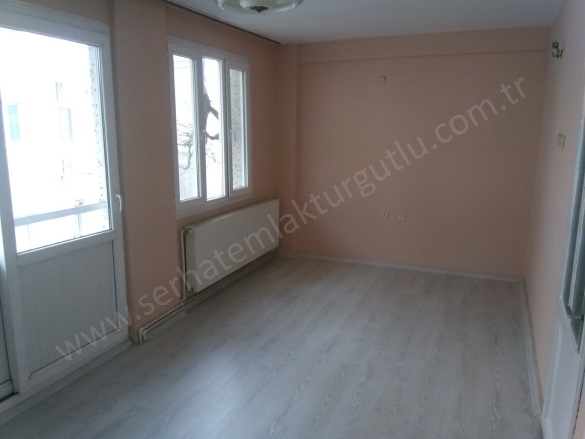 Yılmazlar Mah. Turgutlu Kiralık Daire |  3+1 Oda | 120M2 Aylık 16.000Tl | 4. Kat | Doğalgaz(Kombi) | 1 Banyo | 1 Yatak Odası Resim-3