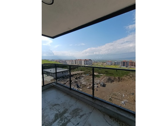 Ergenekon Mah. Turgutlu Satılık Daire |  2+1 Oda | 110M2 4.375.000Tl | 3. Kat | Yerden Isıtma | 2 Banyo | 1 Yatak Odası Resim-5