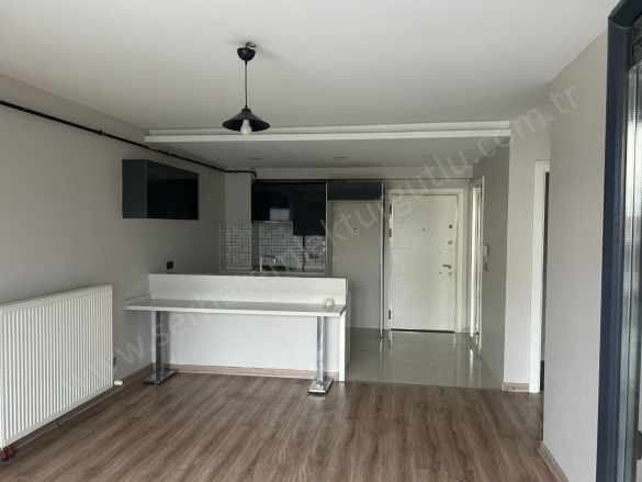 Turgutlu Kiralık Daire Selvilitepe Mah Alphard Sitesi 1+1 Oda 60M2 3 Kat Doğalgaz Otopark Mevcut