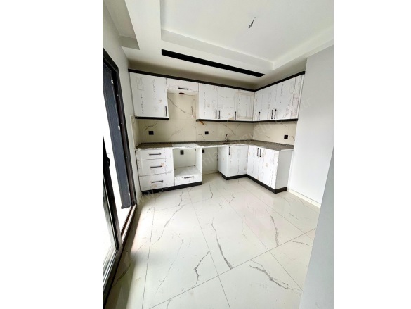 Turgutlar Mah. Turgutlu Satılık Daire |  2+1 Oda | 100M2 3.600.000Tl | 4. Kat | Doğalgaz(Kombi) | 1 Banyo | 1 Yatak Odası Resim-1