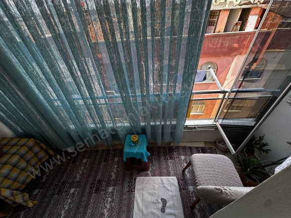 Mustafa Kemal Mah. Turgutlu Satılık Daire |  2+1 Oda | 100M2 2.800.000Tl  Krediye Uygun  | 4. Kat | Doğalgaz(Kombi) | 1 Banyo | 1 Yatak Odası Resim-3