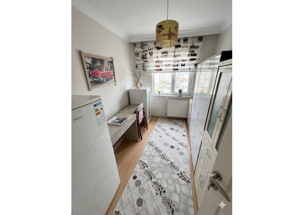 Mustafa Kemal Mah. Turgutlu Satılık Daire |  2+1 Oda | 100M2 2.800.000Tl  Krediye Uygun  | 4. Kat | Doğalgaz(Kombi) | 1 Banyo | 1 Yatak Odası Resim-4