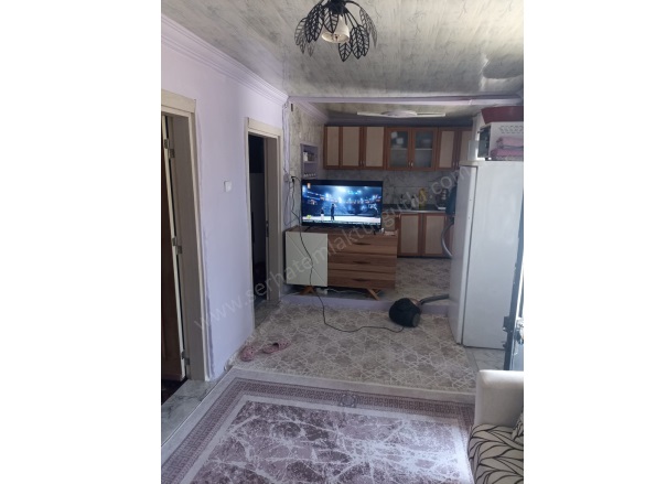 Atatürk Mah. Turgutlu Satılık Müstakil Ev |  2+1 Oda | 110M2 1.800.000Tl  Krediye Uygun  | Zemin Kat | Soba | 1 Banyo | 1 Yatak Odası Resim-2