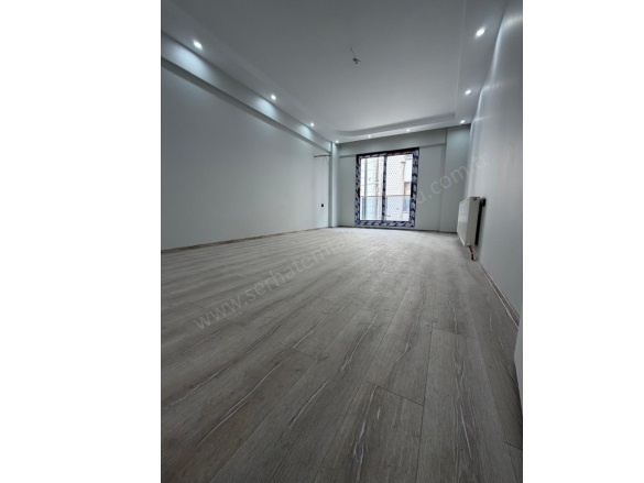 Acarlar Mah. Turgutlu Satılık Daire |  3+1 Oda | 135M2 5.650.000Tl  Krediye Uygun  | 1. Kat | Doğalgaz(Kombi) | 2 Banyo | 1 Yatak Odası Resim-1