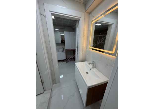 Acarlar Mah. Turgutlu Satılık Daire |  3+1 Oda | 135M2 5.650.000Tl  Krediye Uygun  | 1. Kat | Doğalgaz(Kombi) | 2 Banyo | 1 Yatak Odası Resim-5