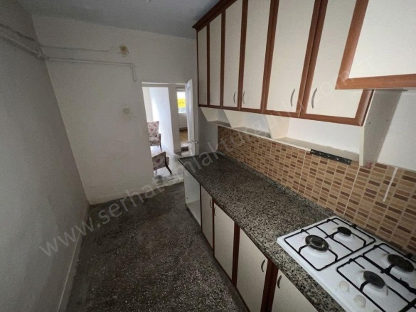 Yeni Mah. Turgutlu Satılık Daire |  3+1 Oda | 105M2 1.950.000Tl  Krediye Uygun  | Zemin Kat | Soba | 1 Banyo | 1 Yatak Odası Resim-1