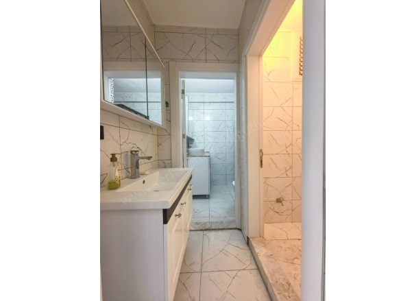 Acarlar Mah. Turgutlu Satılık Daire |  3+1 Oda | 120M2 4.650.000Tl | 3. Kat | Doğalgaz(Kombi) | 1 Banyo | 1 Yatak Odası Resim-4