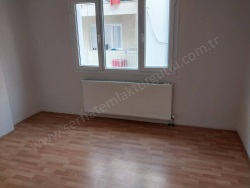 Turgutlu Yılmazlar Mah. Kiralık Daire 3+1 105 M2 | 2. Kat | Doğalgaz(Kombi) | 1 Banyo | 1 Yatak Odası
