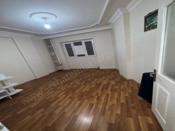 Turgutlu Yıldırım Mah. Satılık Daire 1+1 85 M2 | 2. Kat | Soba | 1 Banyo | 1 Yatak Odası