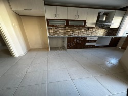 Ahmetli Alahıdır Mah. Kiralık Daire 2+1 105 M2 | 2. Kat | Doğalgaz(Kombi) | 1 Banyo | 1 Yatak Odası