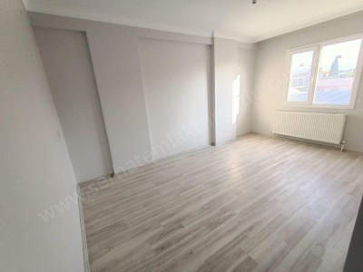 Turgutlu Satılık Daire Yıldırım Mah 128M2 3+1 Oda Doğalgazlı Balkonlu 4 Yıllık Kat Sıfır