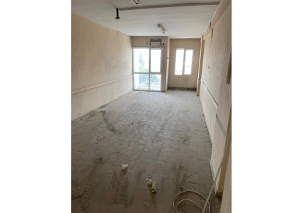 Turgutlu Altay Mah Kiralık Ofis  Büro Ofisler Ve İş Yerleri 9 Adet Fiyat Farkıyla 30M2 150M2 Arası Ahmetli Alahıdır