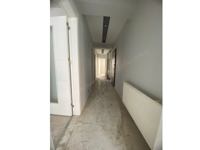 Turgutlu Kiralık Daire Turan Mah Ziraat Bankası Civarı 3+1 120M2 4 Kat Sıfır Ler Asansörlü