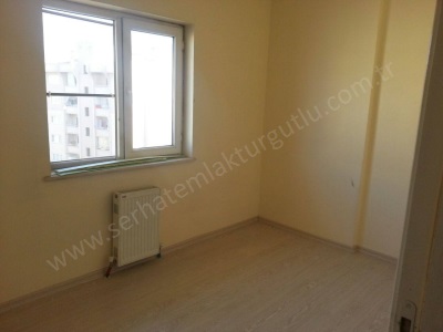 Turgutlu Satılık Daire Şehitler Mah 3+1 Oda 130M2 6 Kat Asansörlü Doğalgazlı