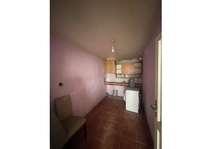 Turgutlu Kiralık Daire Selvilitepe Mah 2+1 Oda Yarım Eşyalı 3 Çatı Kat 60 M2 Sobalı Balkonlu