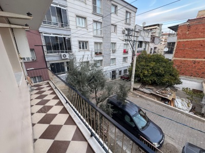 Turgutlu Kiralık Daire Selvilitepe Mah 2+1 Oda Zemin Kat 110M2 Doğalgazlı Balkonlu Köşe