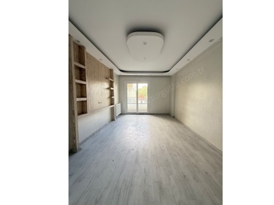 Turgutlu Kiralık Daire Albayrak Mah Cami Önü Civarı 140M2 Otopark Üstü Sıfır 3+1 Oda Asansörlü