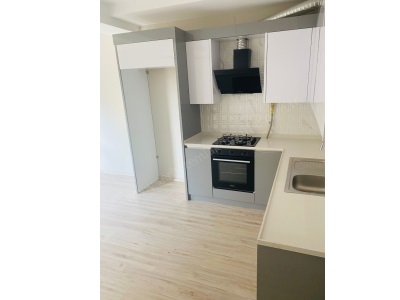 Turgutlu Kiralık Daire Ergenekon Mah 1+1 Oda 54M2 1 Kat Otopark Asansör Doğalgaz Mevcut