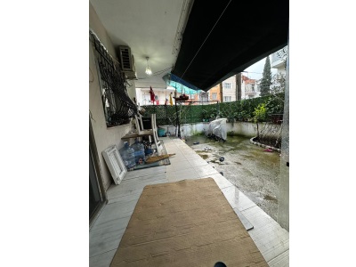 Turgutlu Satılık Daire Yedi Eylül Mah 80M2 2+1 Ayrıca 50M2 Bahçe Doğalgazlı Temiz Zemin Kat