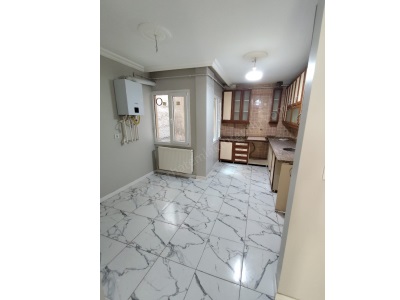 Turgutlu Kiralık Daire Şehitler Mah 100M2 2+1 Oda 2 Kat Doğalgazlı Balkonlu