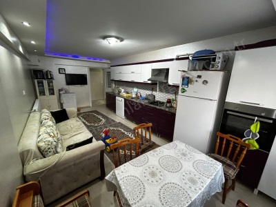 Turgutlu Satılık Daire Şehitler Mah Geniş 2+1 Oda 120M2 Adliye Civarı 8 10 Yıllık Zemin Kat