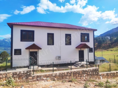 Pozantı Yenikonacıkta Bozkırlı Mevkiinde Bitişik Nizam 110 M2 Satılık Villa Yenikonacık Mah