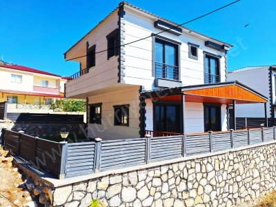 Pozantı Alpu Yaylasında Doğa Manzaralı 3+1 Ultra Lüks Satılık Villa Mah