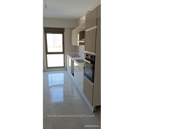 Kepez Mah. Kepez Kiralık Daire |  3+1 Oda | 161M2 Aylık 32.000Tl | 7. Kat | 2 Banyo | 1 Yatak Odası Resim-2