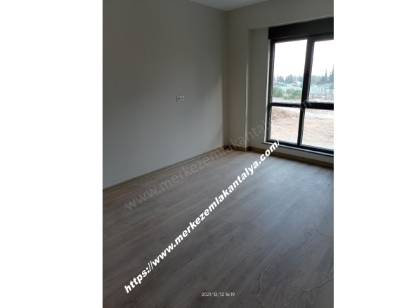 Kepez Mah. Kepez Kiralık Daire |  3+1 Oda | 161M2 Aylık 32.000Tl | 7. Kat | 2 Banyo | 1 Yatak Odası Resim-5