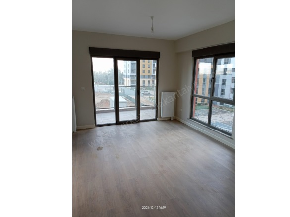 Kepez Mah. Kepez Kiralık Daire |  3+1 Oda | 161M2 Aylık 32.000Tl | 10. Kat | Merkezi Isınma(Pay Ölçer) | 2 Banyo | 1 Yatak Odası Resim-4