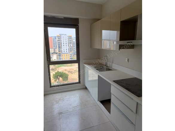 Kepez Mah. Kepez Kiralık Daire |  3+1 Oda | 142M2 Aylık 32.000Tl | 7. Kat | Merkezi Isınma(Pay Ölçer) | 2 Banyo | 1 Yatak Odası Resim-5