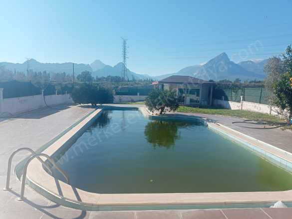 Konyaaltı Aşağıkaraman Mah Havuzlu 2+1 Prefabrik Kiralık Villa