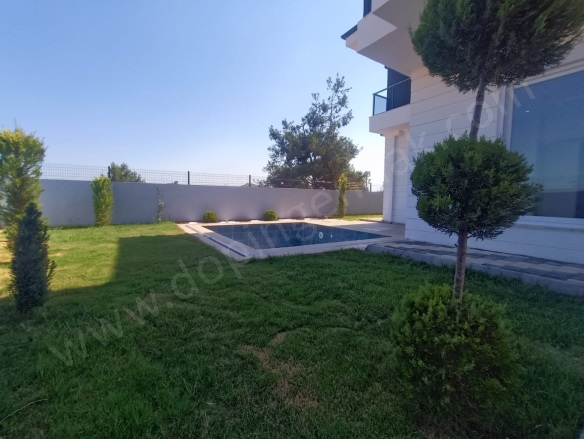 Altınkale Mah. Döşemealtı Satılık Villa |  4+1 Oda | 365M2 16.000.000Tl | Villa | Yerden Isıtma | 4 Banyo | 4 Yatak Odası Resim-3