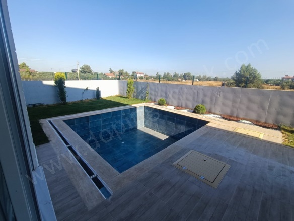 Altınkale Mah. Döşemealtı Satılık Villa |  4+1 Oda | 365M2 16.000.000Tl | Villa | Yerden Isıtma | 4 Banyo | 4 Yatak Odası Resim-5