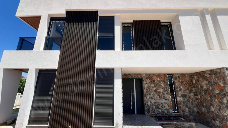 Yeşilbayır Mah. Döşemealtı Satılık Villa |  7+1 Oda | 275M2 18.500.000Tl | Villa | Yerden Isıtma | 2 Banyo | 7 Yatak Odası Resim-2