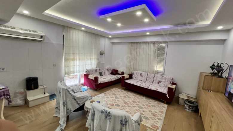 Havuzlu Site içerisinde Kelepir Fiyatta Satılık Daire 2+1 Kepez Aktoprak Mah