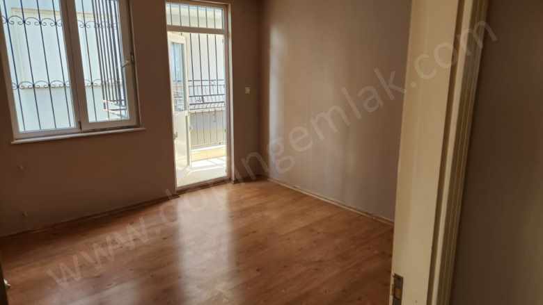 Teomanpaşada Kiralık Daire 3+1 120 M2 Bakımları Yeni Yapılmış Geniş Fırsat Kepez Teomanpaşa Mah