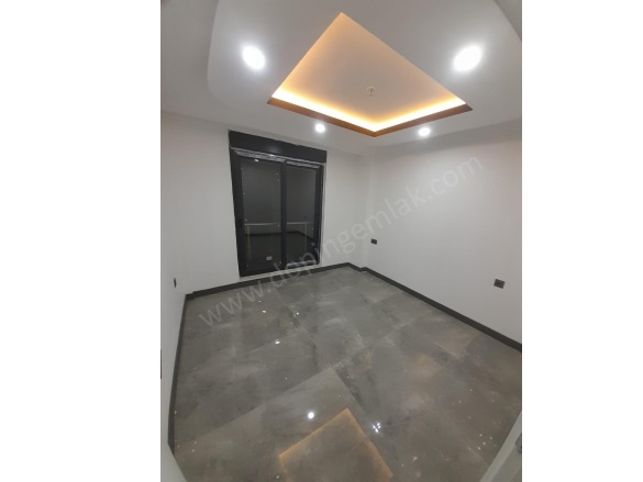 Altıntaş Mah. Aksu Kiralık Daire |  1+1 Oda | 50M2 Aylık 15.500Tl | Bahçe Katı | Klima Resim-3