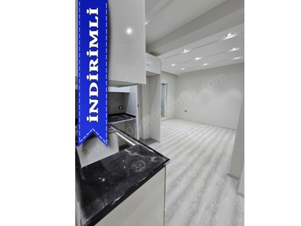 Yeniköy Mah. Döşemealtı Satılık Daire |  2+1 Oda | 90M2 3.200.000Tl | Yüksek Giriş | Doğalgaz(Kombi) | 1 Banyo | 1 Yatak Odası Resim-3