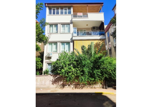 Yeni Emek Mah. Kepez Kiralık Daire |  3+1 Oda | 180M2 Aylık 30.000Tl | 3. Kat | Klima | 1 Banyo | 3 Yatak Odası Resim-1