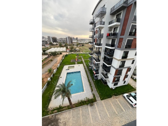 Altıntaş Mah. Aksu Kiralık Daire |  1+1 Oda | 60M2 Aylık 15.000Tl | 5. Kat | Klima Resim-3