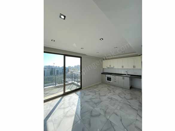 Altıntaş Kiralık Daire 1+1 iskanlı Sıfır Havuzlu Site içi 20 000 Tl Aksu Mah