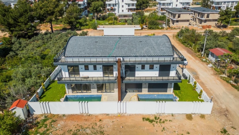 Yeşilbayır Mah. Döşemealtı Satılık Villa |  5+1 Oda | 280M2 14.500.000Tl  Krediye Uygun  | Villa | Yerden Isıtma | 5 Banyo Resim-3