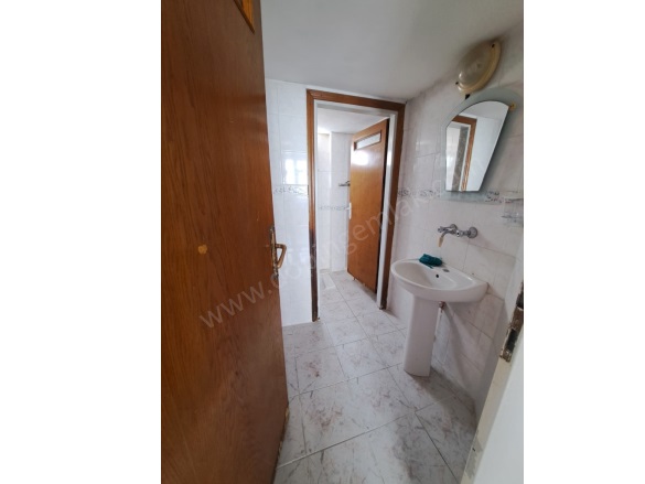 Bahçeyaka Mah. Döşemealtı Kiralık Daire |  110M2 Aylık 18.000Tl | 3. Kat | Doğalgaz(Kombi) | 1 Banyo | 3 Yatak Odası Resim-1
