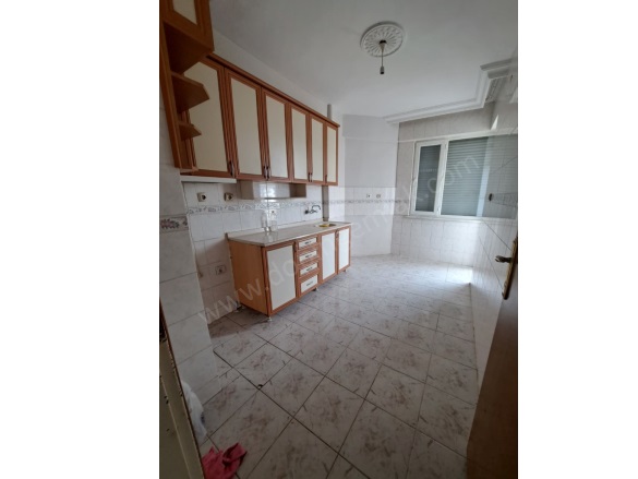 Bahçeyaka Mah. Döşemealtı Kiralık Daire |  110M2 Aylık 18.000Tl | 3. Kat | Doğalgaz(Kombi) | 1 Banyo | 3 Yatak Odası Resim-2
