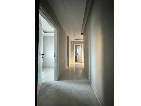 Varsak Karşıyaka Havuzlu Sitede Sıfır Amerikan Mutfak 3+1 Kiralık Daire Kepez Mah