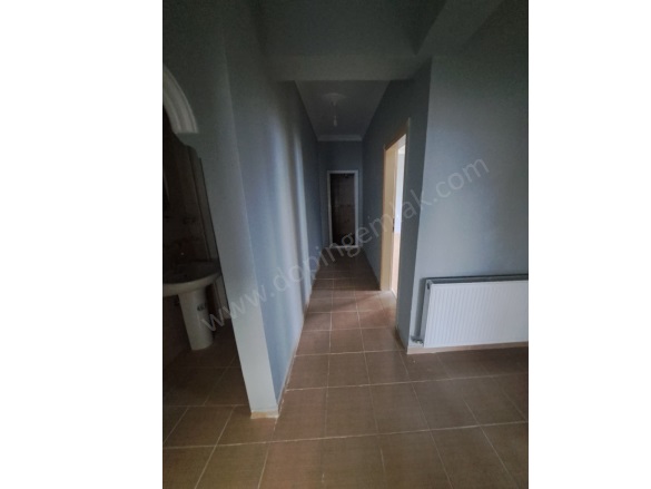 Yeniköy Mah. Döşemealtı Satılık Daire |  2+1 Oda | 130M2 3.650.000Tl | 2. Kat | Doğalgaz(Kombi) | 1 Banyo | 2 Yatak Odası Resim-4